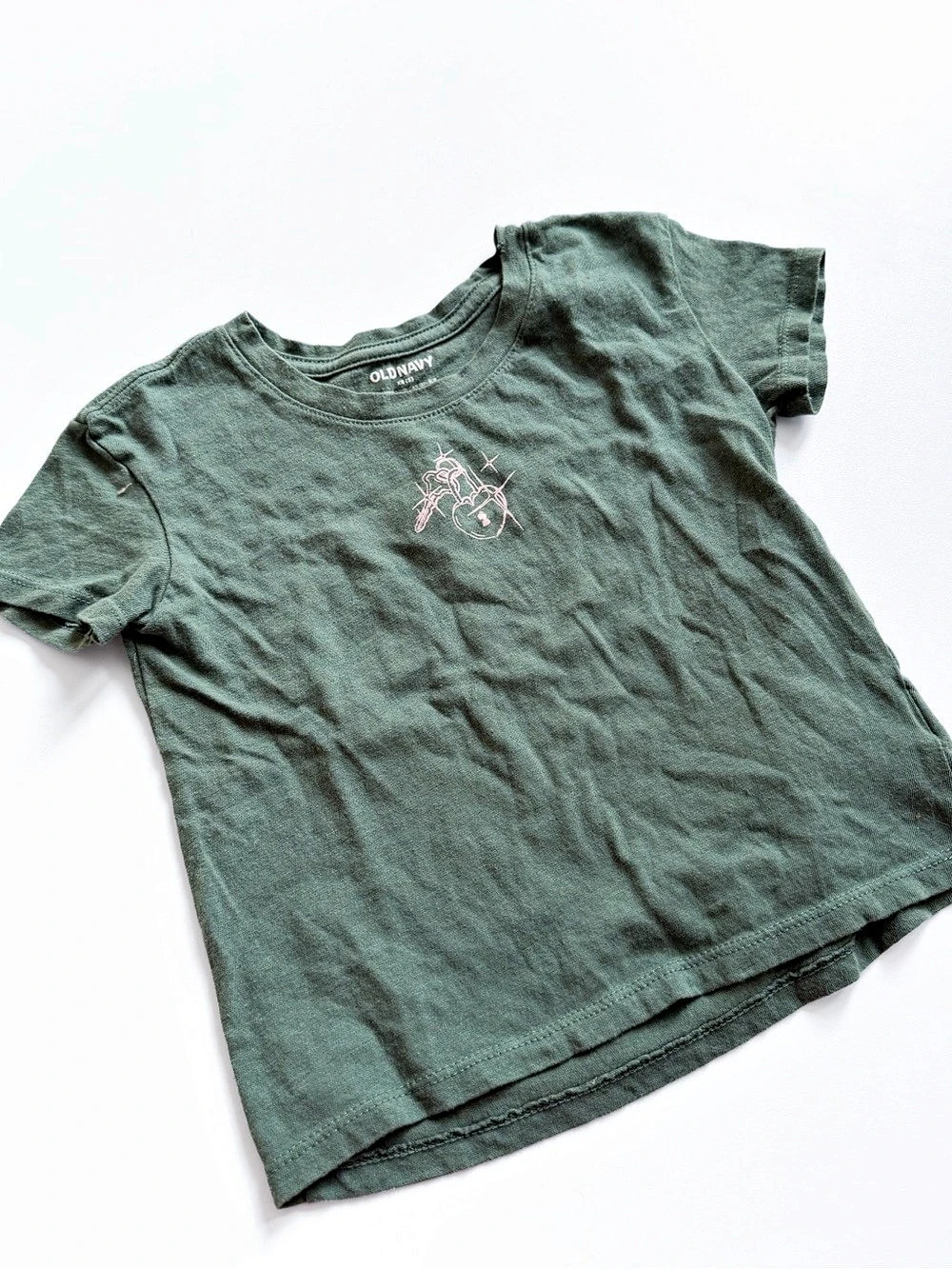Old Navy Graphic Short Sleeve Tee in Green